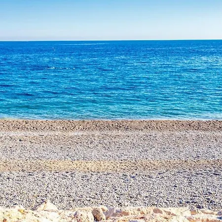 #8 Promenade 1min 2rooms/parking/terrace/wifi Apartament