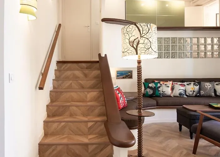 #8 Promenade 1min 2rooms/parking/terrace/wifi דירה ניס